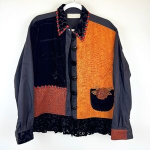 TAYLOR G / DALLAS TX Unique Artsy Quaint Jacket/Top with Button Covers / Size M